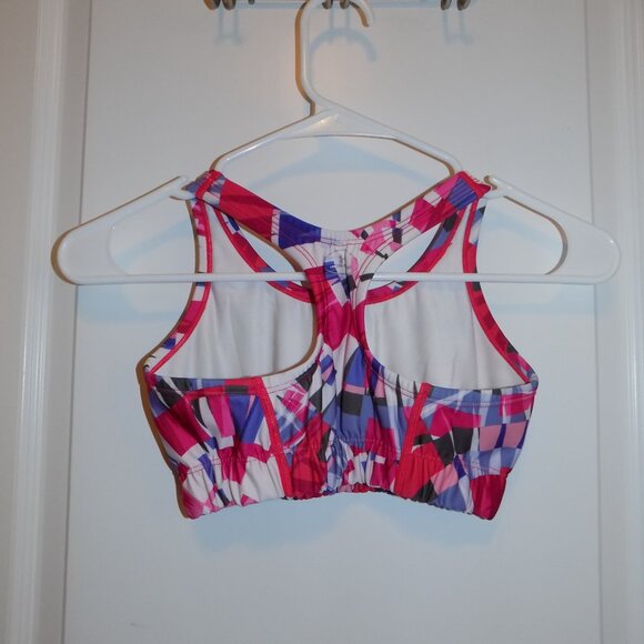 UNDER ARMOUR Sports Bra Womens Purple Pink Abstract Activewear Small Cheer Danc - Picture 2 of 2